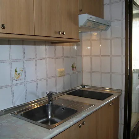Gemelos V Alquilevante Centro בנידורם